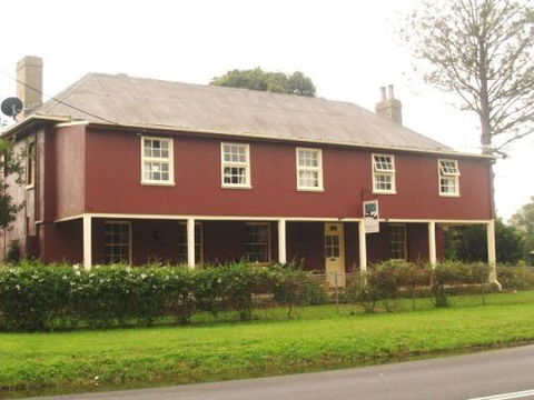 Coach House Inn - Accommodation Port Macquarie 0