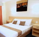 Emerald Maraboon Motor Inn - Accommodation Port Macquarie