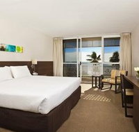 Mercure Hotel Harbourside Cairns - Accommodation Port Macquarie