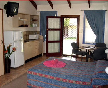 The Village Cabins - Accommodation Port Macquarie 3