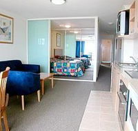 The Entrance Waldorf Apartments - Accommodation Port Macquarie