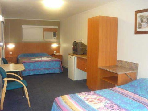 Motel Monaco - Accommodation Port Macquarie 0