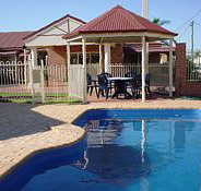 Roma Mid Town Motor Inn - Accommodation Port Macquarie