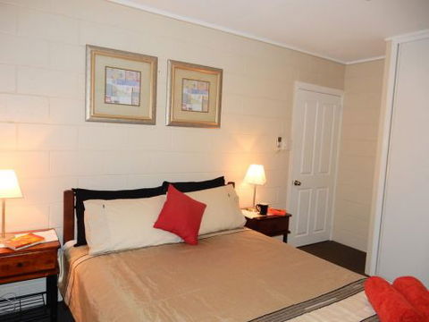 Lucinda Holiday Rentals  - Accommodation Port Macquarie 2