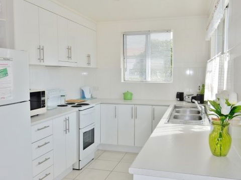 Lucinda Holiday Rentals  - Accommodation Port Macquarie 7