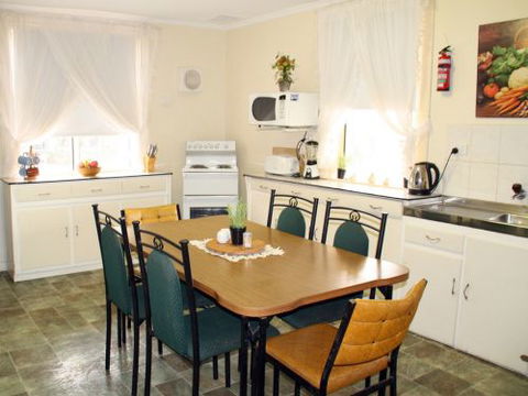 Executive Holiday Rental - Accommodation Port Macquarie 4