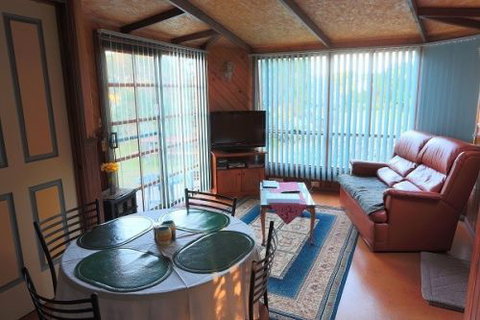 Stanley Lakeside Spa Cabins - Accommodation Port Macquarie 4