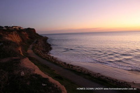 Homes Down Under - Accommodation Port Macquarie 8