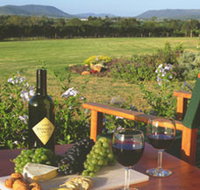 Tranquil Vale Vineyard Cottages - Accommodation Port Macquarie