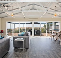 Coral Sands Luxury Beach House - Accommodation Port Macquarie
