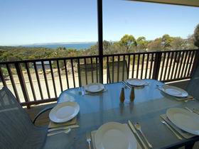 American River Water View Cottage - Accommodation Port Macquarie 0