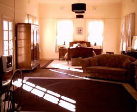 Old Parkes Convent - Accommodation Port Macquarie 0