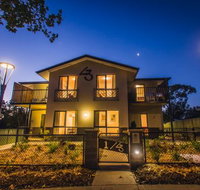 One of a Kind Apartments - Accommodation Port Macquarie