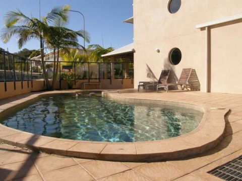 Oceanview1 - Accommodation Port Macquarie 3