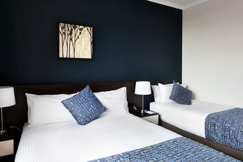 175 (formerly Wesley Lodge) - Accommodation Port Macquarie 8