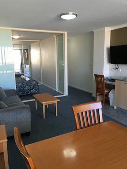 Waldorf The Entrance Serviced Apartments - Accommodation Port Macquarie 57