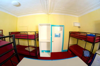 Jolly Swagman Backpackers - Accommodation Port Macquarie 4