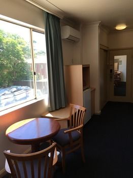 El Lago Waters Motel - Accommodation Port Macquarie 25