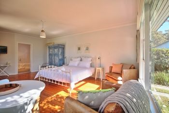 Dolphin Sands - Accommodation Port Macquarie 8