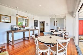 Dolphin Sands - Accommodation Port Macquarie 14