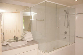 The Emerald Resort Noosa - Accommodation Port Macquarie 4