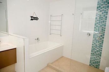 The Emerald Resort Noosa - Accommodation Port Macquarie 6