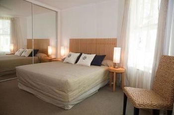 The Emerald Resort Noosa - Accommodation Port Macquarie 9