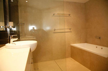 The Emerald Resort Noosa - Accommodation Port Macquarie 33