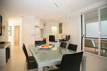 The Emerald Resort Noosa - Accommodation Port Macquarie 61