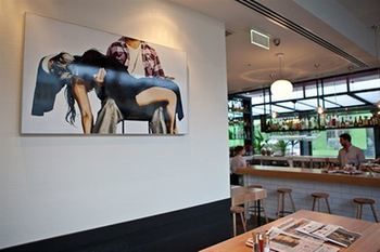 Art Series - The Cullen - Accommodation Port Macquarie 48