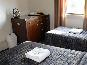 Royal Exhibition Hotel - Accommodation Port Macquarie 3