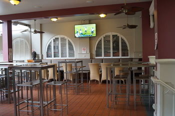 Royal Exhibition Hotel - Accommodation Port Macquarie 13
