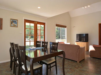 Madigan Wine Country Cottages - Accommodation Port Macquarie 41