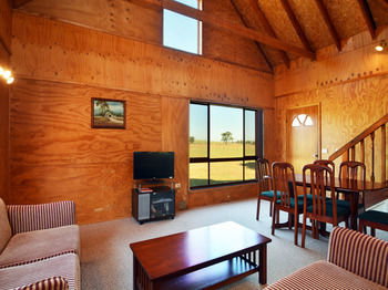 Madigan Wine Country Cottages - Accommodation Port Macquarie 78