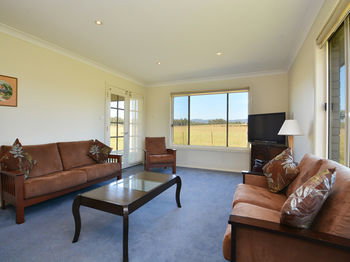 Madigan Wine Country Cottages - Accommodation Port Macquarie 86