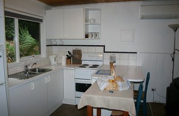 Hill 'N' Dale Farm Cottages - Accommodation Port Macquarie 24