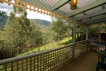 Hill 'N' Dale Farm Cottages - Accommodation Port Macquarie 19