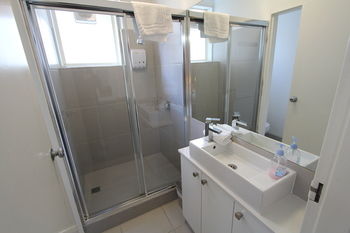 Drummond Apartments Services - Accommodation Port Macquarie 3