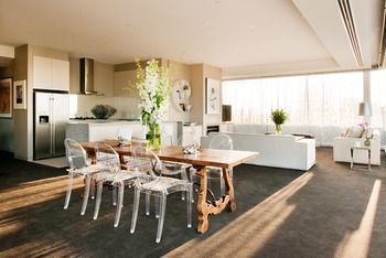 Art Series - The Olsen - Accommodation Port Macquarie 16