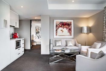 Art Series - The Olsen - Accommodation Port Macquarie 41