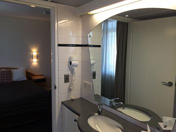 Morgans Boutique Hotel - Accommodation Port Macquarie 4