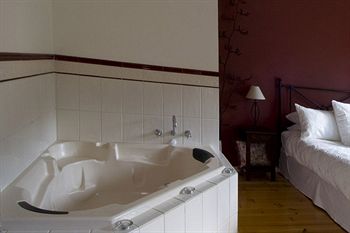 Cottages At Monreale - Accommodation Port Macquarie 47