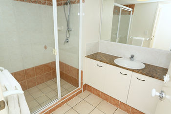 San Marino By The Sea Apartments - Accommodation Port Macquarie 18