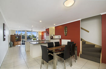 Portside Noosa Waters - Accommodation Port Macquarie 0