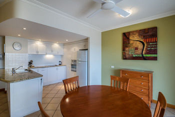 Coolum Seaside - Accommodation Port Macquarie 35