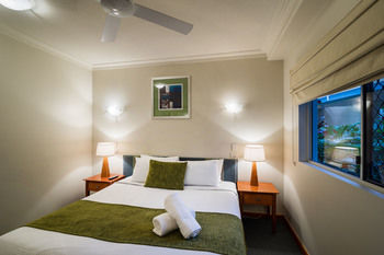 Coolum Seaside - Accommodation Port Macquarie 37