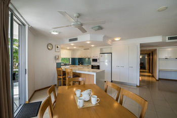 Coolum Seaside - Accommodation Port Macquarie 47