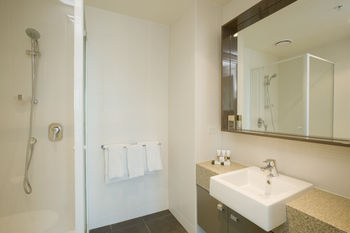 Melbourne Short Stay Apartment At SouthbankOne - Accommodation Port Macquarie 13