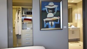 Art Series-The Blackman - Accommodation Port Macquarie 44