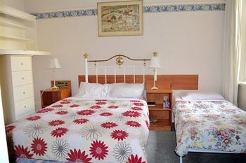 Georgian Court Bed & Breakfast - Accommodation Port Macquarie 8